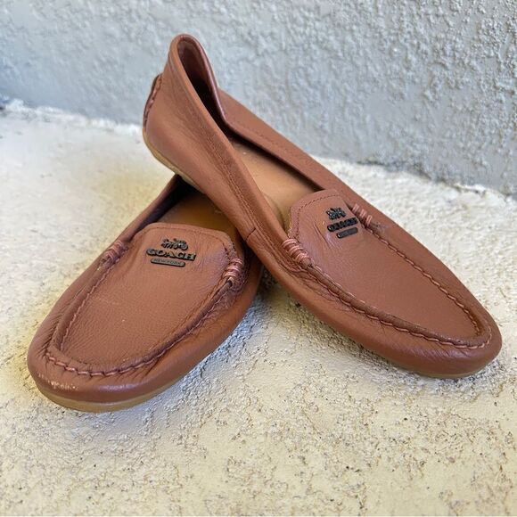 Coach Mary lock up flats loafers caramel brown pebbled leather Sz 6.5 - Picture 1 of 9